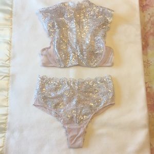 Sold❗️Brand New VS Dream Angels Set